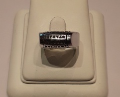 Prsten bílé zlato _004J,ryzost 585/1000,váha 2,33g,velikost 55, Cena: 1.840 Kč Prsten bílé zlato _004J,ryzost 585/1000,váha 2,33g,velikost 55, Cena: 1.840 Kč