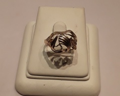 Zlatý prsten _038J,ryzost 585/1000,váha 3,62g,velikost 56, Cena: 3.260 Kč Zlatý prsten _038J,ryzost 585/1000,váha 3,62g,velikost 56, Cena: 3.260 Kč