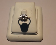 Prsten bílé zlato _007J,ryzost 585/1000,váha 5,26g,velikost 54, Cena: 4.730 Kč