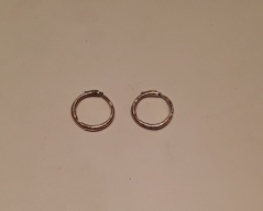 Zlatå náušnice _030J,ryzost 375,/1000,váha 1,52g,průměr 1,2cm, Cena: 900 Kč Zlatå náušnice _030J,ryzost 375,/1000,váha 1,52g,průměr 1,2cm, Cena: 900 Kč