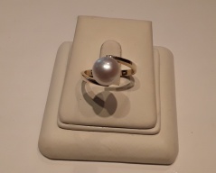 Zlatý prsten_077J,ryzost 585/1000,váha4,95g,velikost 61, Cena: 4.900 Kč