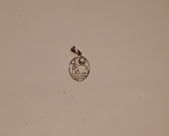 Zlatý přīvĕsek znamení vodnåř060,ryzost 585/1000,váha 049g,výška 1,4cm, Cena: 590 Kč Zlatý přīvĕsek znamení vodnåř060,ryzost 585/1000,váha 049g,výška 1,4cm, Cena: 590 Kč