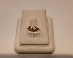 Zlatý Prsten _088J,ryzost 585/1000,váha 1,2g,velikost 50, Cena: 1.080 Kč Zlatý Prsten _088J,ryzost 585/1000,váha 1,2g,velikost 50, Cena: 1.080 Kč