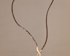 Zlatý nåhrdelnīk s perlami_054J,ryzost 750//1000,váha 23,45g,délka 45cm, Cena: 35.100 Kč