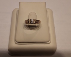 Zlatý prsten_087J,ryzost 585/1000,váha 2,12g,velikost 50, Cena: 2.550 Kč
