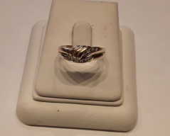 Zlatý prsten_093J,ryzost 585/1000,váha 4,06g,velikost 58-59, Cena: 4.870 Kč