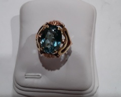 Zlatý prsten _093TK,ryzost 585/1000,váha 6,55g,velikost 55, Cena: 11.790 Kč Zlatý prsten _093TK,ryzost 585/1000,váha 6,55g,velikost 55, Cena: 11.790 Kč