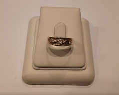 Zlatý prsten_003J,ryzost 750/1000,váha 3,06g,velikost 54, Cena: 8.800 Kč