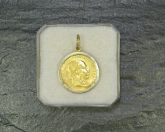 Zlatý přívěsek_040T, ryzost 585/1000 a 986/1000, váha 4,34g, Cena: 4.950 Kč Zlatý přívěsek_040T, ryzost 585/1000 a 986/1000, váha 4,34g, Cena: 4.950 Kč