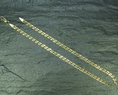 Zlatý náramek_025T, ryzost 585/1000, váha 4,58g, délka 26cm, šířka 3mm, Cena: 3.100 Kč Zlatý náramek_025T, ryzost 585/1000, váha 4,58g, délka 26cm, šířka 3mm, Cena: 3.100 Kč