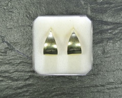 Zlaté náušnice_020J, ryzost 585/1000, váha 3,02g, Cena: 2.080 Kč Zlaté náušnice_020J, ryzost 585/1000, váha 3,02g, Cena: 2.080 Kč