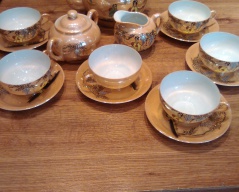 porcelanova souprava Čína, Cena: 1.200 Kč