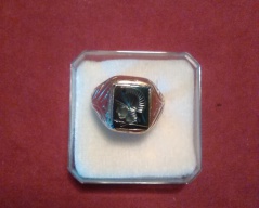 pànský pečetní prsten_004J,ryzost 585/1000,váha 9,66g,velikost 65_66, Cena: 6.700 Kč pànský pečetní prsten_004J,ryzost 585/1000,váha 9,66g,velikost 65_66, Cena: 6.700 Kč